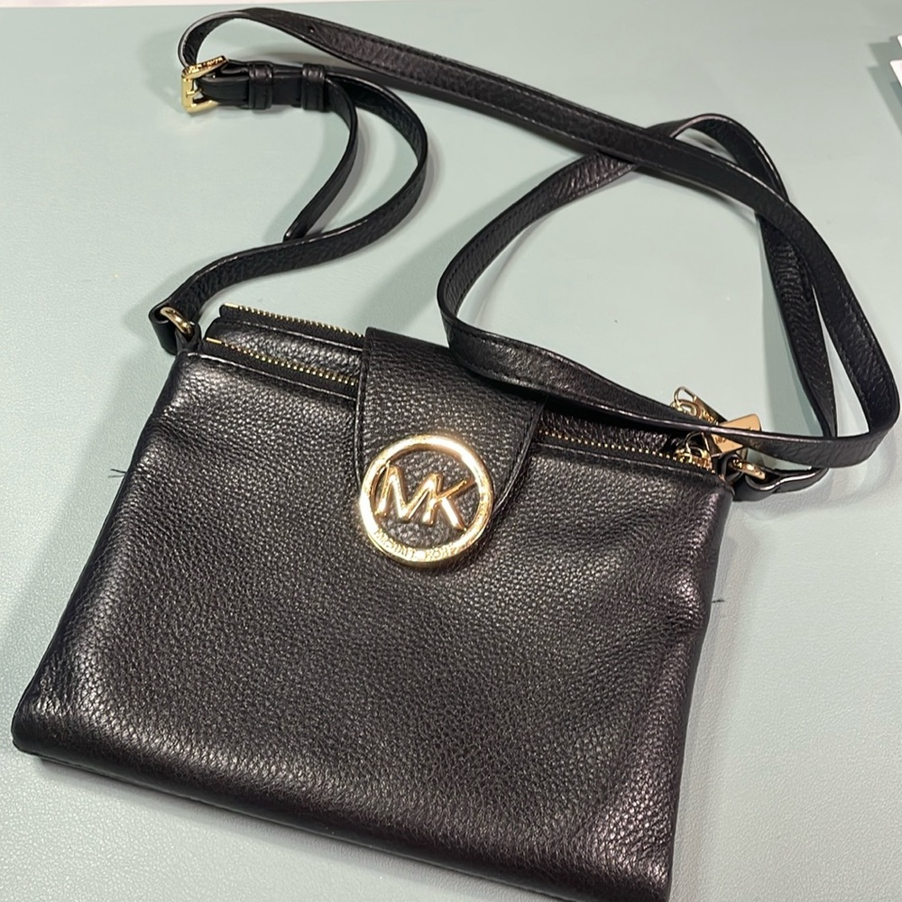 Michael Kors cross body